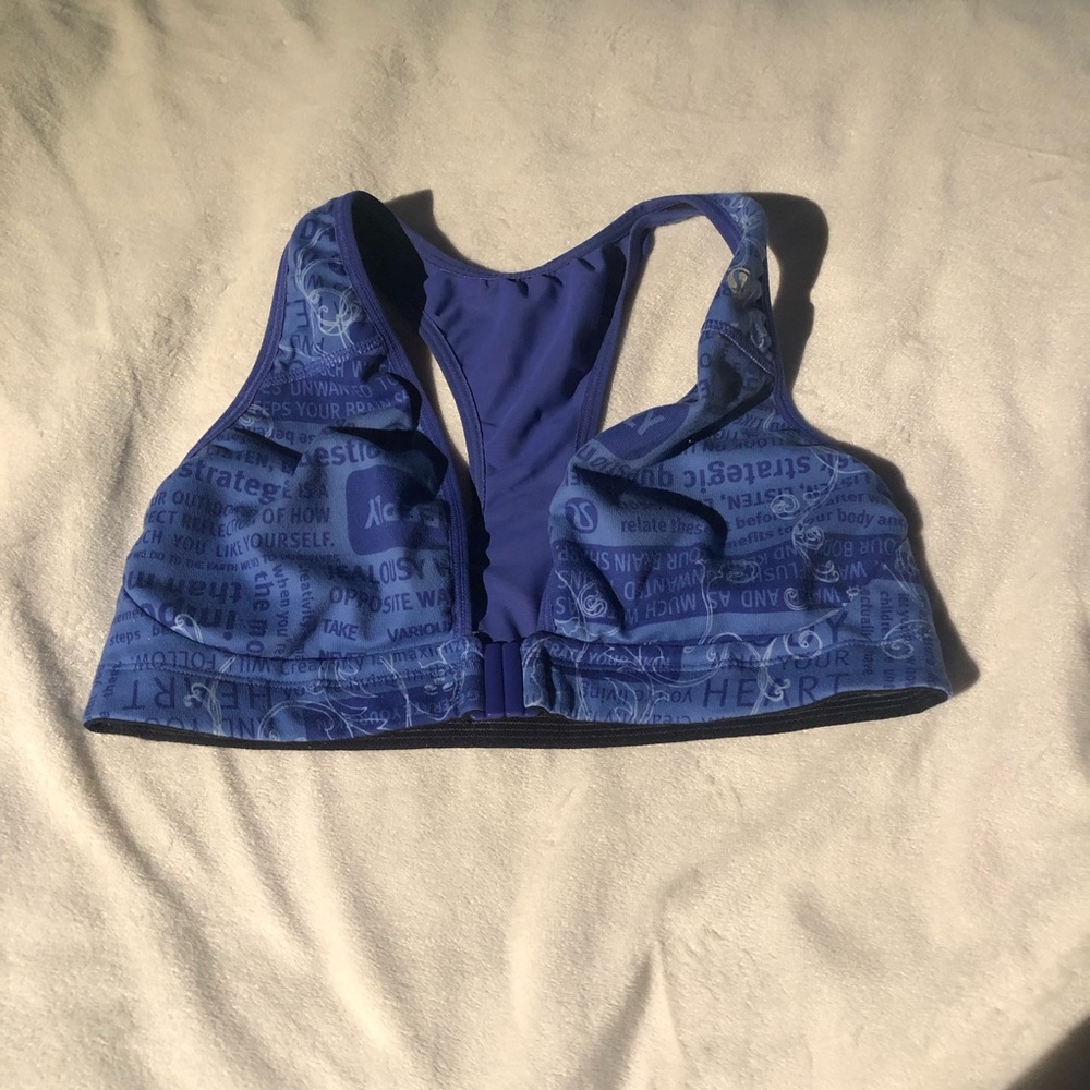 GUC Blue Writing Bra Clasp Front Size XS 0/2